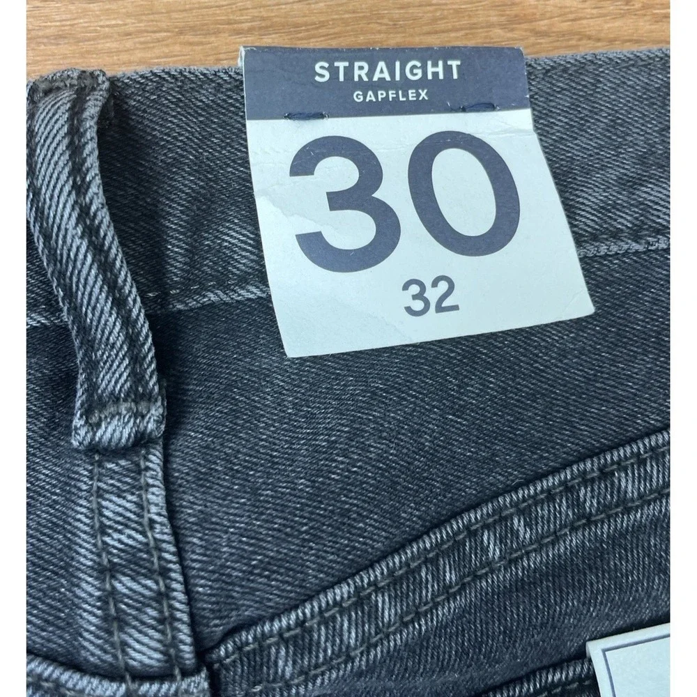 Gap 365Temp Straight Leg Performance Men's Jeans in Black 30 x 32 NEW